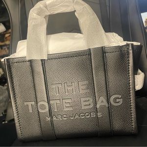 Marc Jacobs mini leather tote bag NWT